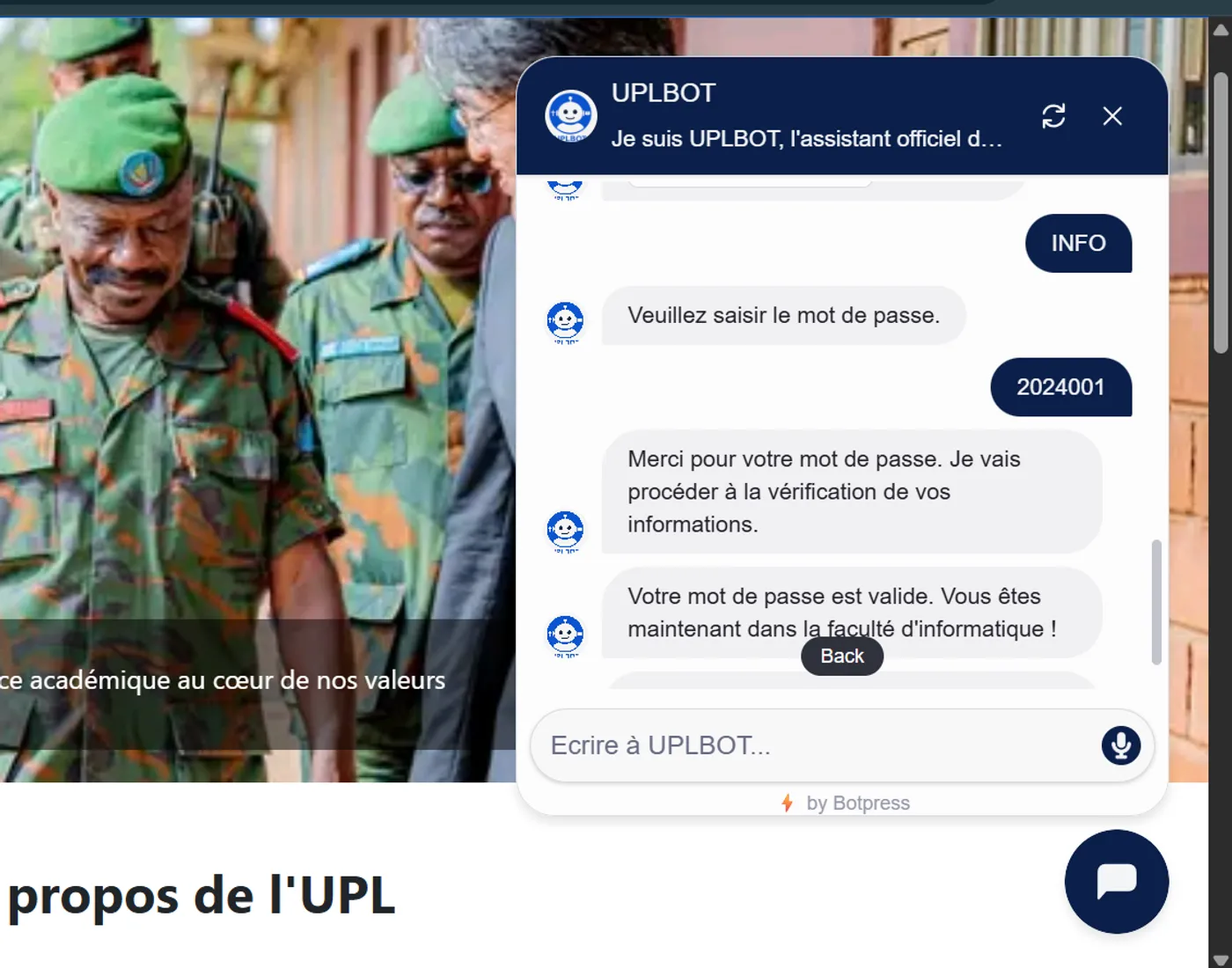 Aperçu de la conversation dans UPLBOT